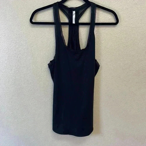 FABLETICS Women’s Athletic Tank Top - Picture 9 of 9